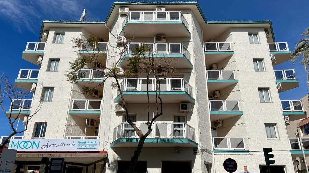 Moon Dreams Fuengirola Hotel Luaran gambar