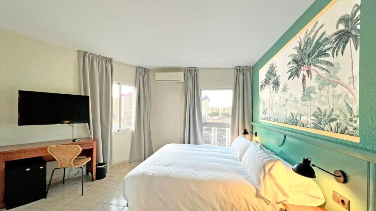 Moon Dreams Fuengirola Hotel Luaran gambar