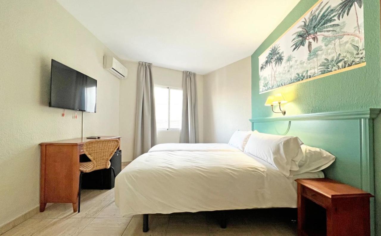 Moon Dreams Fuengirola Hotel Luaran gambar