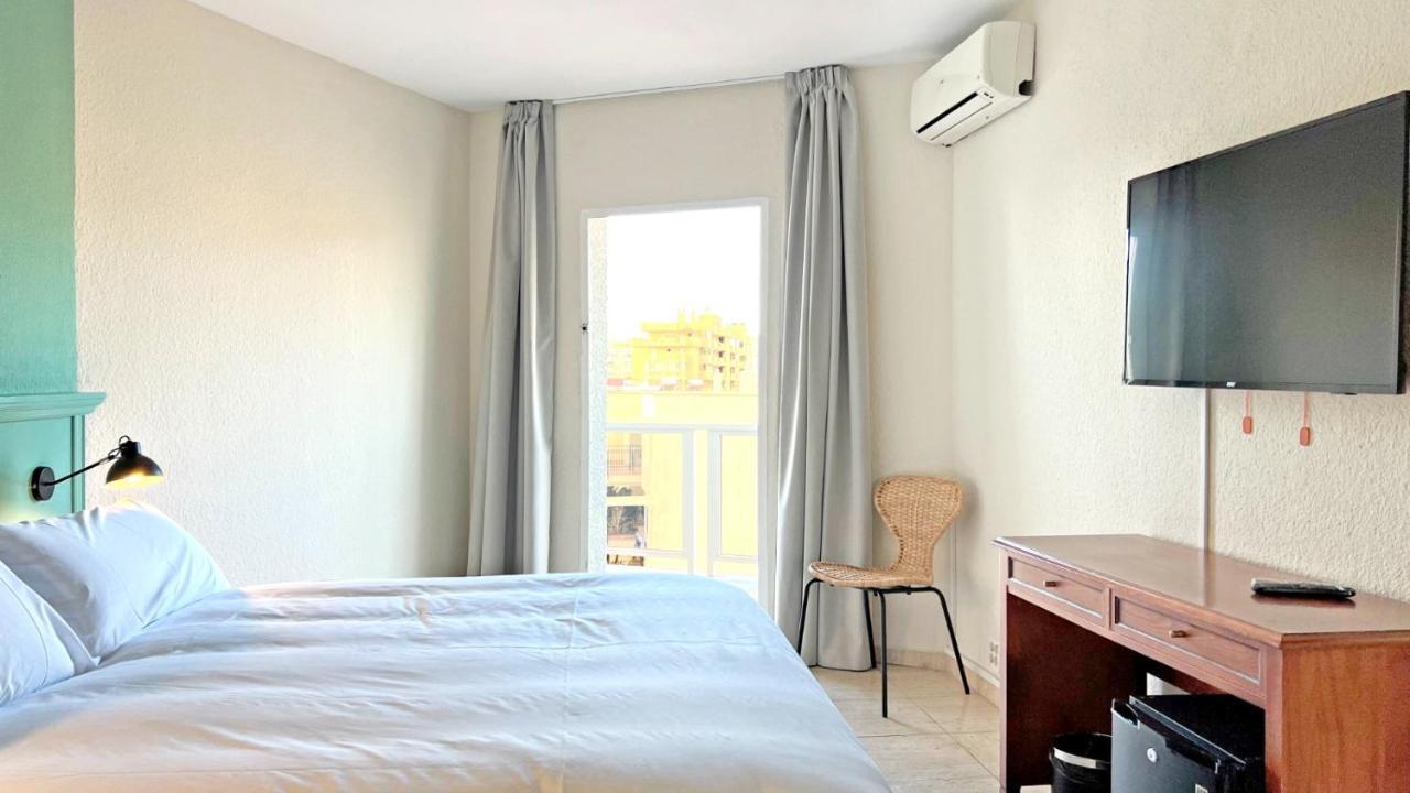 Moon Dreams Fuengirola Hotel Luaran gambar